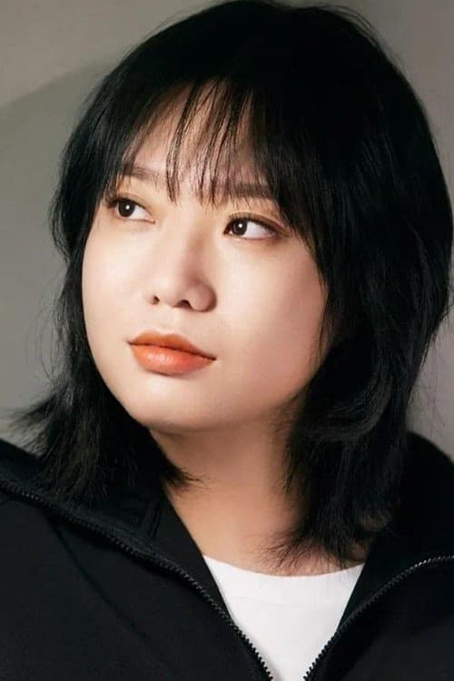 Li Xue Qin